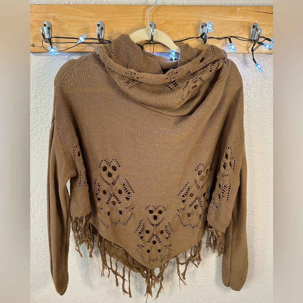 Sweater. New without tags.